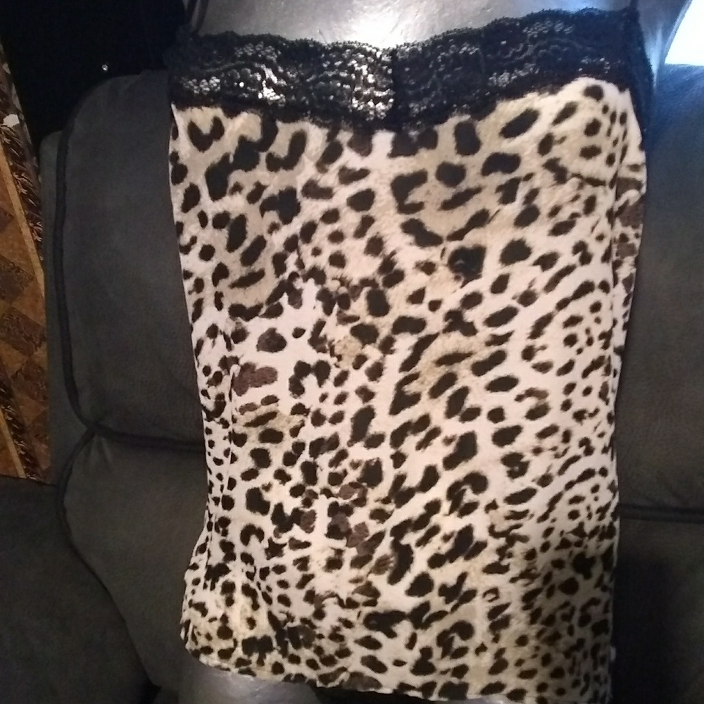 Top - Picture 4 of 4